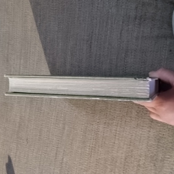 📗📒Barbara Kingsolver: Animal, Vegetable, Miracle:A Year of Food Life - Picture 3 of 4